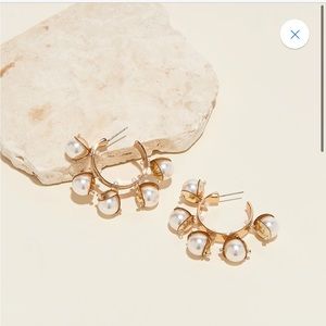 ISO MINI DELFINA PEARL HOOP EARRINGS- lost one and trying to buy another one